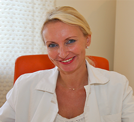 Portrait von Dr. med. Jolanthe Plötz – Frauenärztin (Gynäkologie & Geburtshilfe)